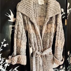 🦡 Vintage wool knit sweater